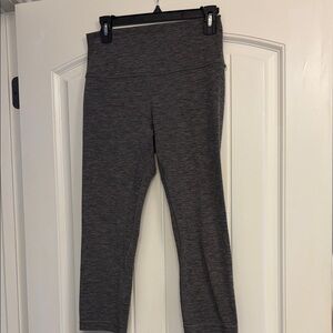 Lululemon size 8 women’s high waisted leggings